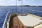 Яхта моторная Наяда индивидуальной постройки - палуба фото № 3 Яхта моторная Наяда индивидуальной постройки - палуба фото № 3