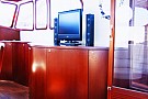 Моторная яхта Фридом 40 модель № 2 вид каюты Моторная яхта Фридом 40 модель № 2 вид каюты