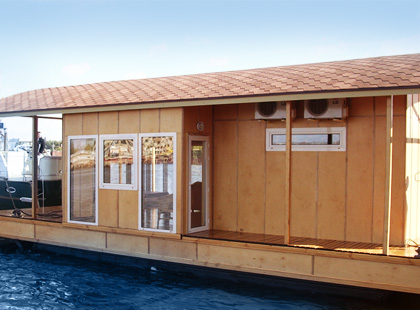 House afloat